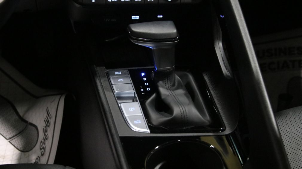 Hyundai Elantra Luxury 2025 d&rsquo;occasion à vendre - 19