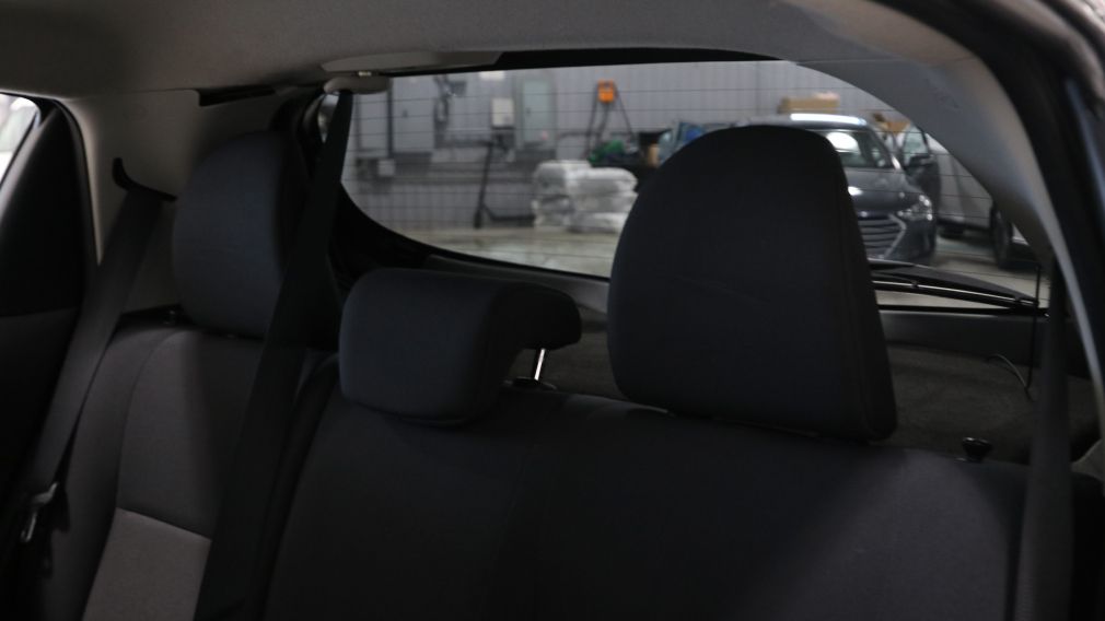 Toyota Yaris SE 2018 d&rsquo;occasion à vendre - 14