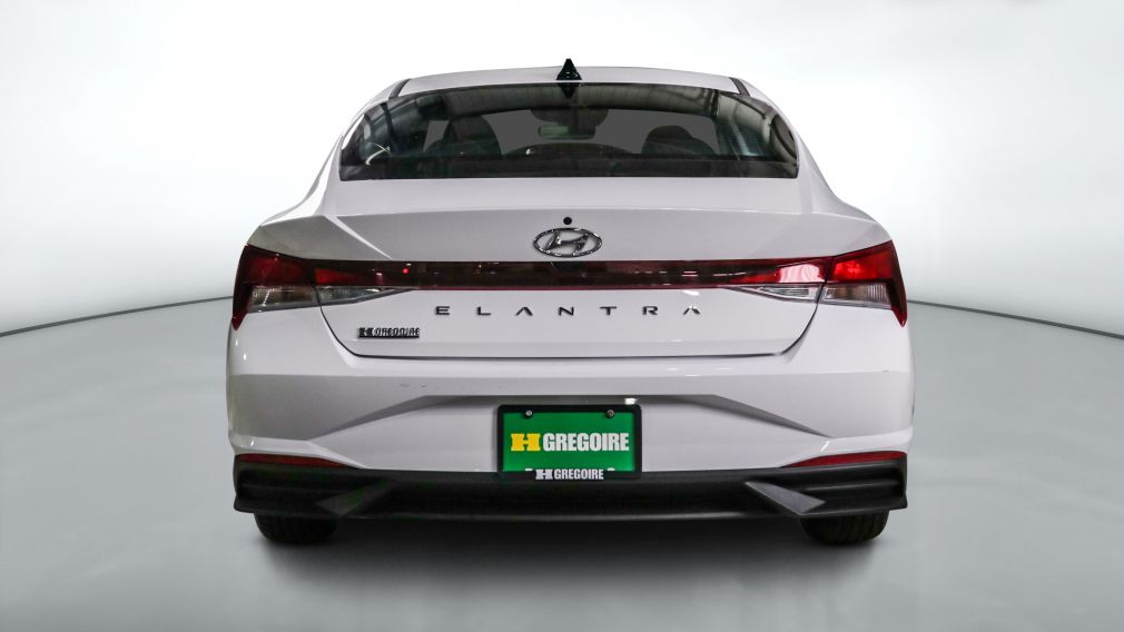 Hyundai Elantra Essential 2023 d&rsquo;occasion à vendre - 5