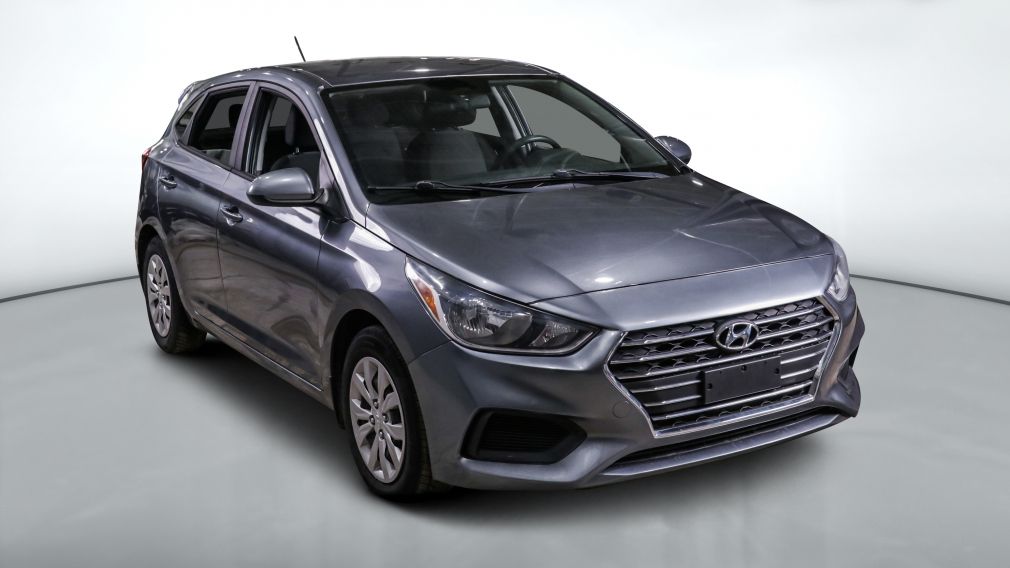 Hyundai Accent Essential w/Comfort Package