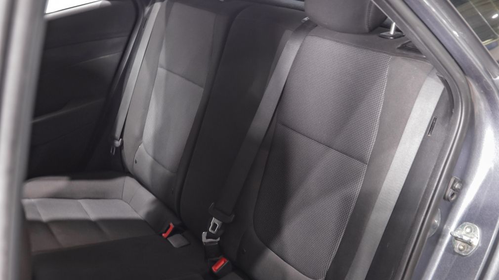 Hyundai Accent Essential w/Comfort Package 2019 d&rsquo;occasion à vendre - 19