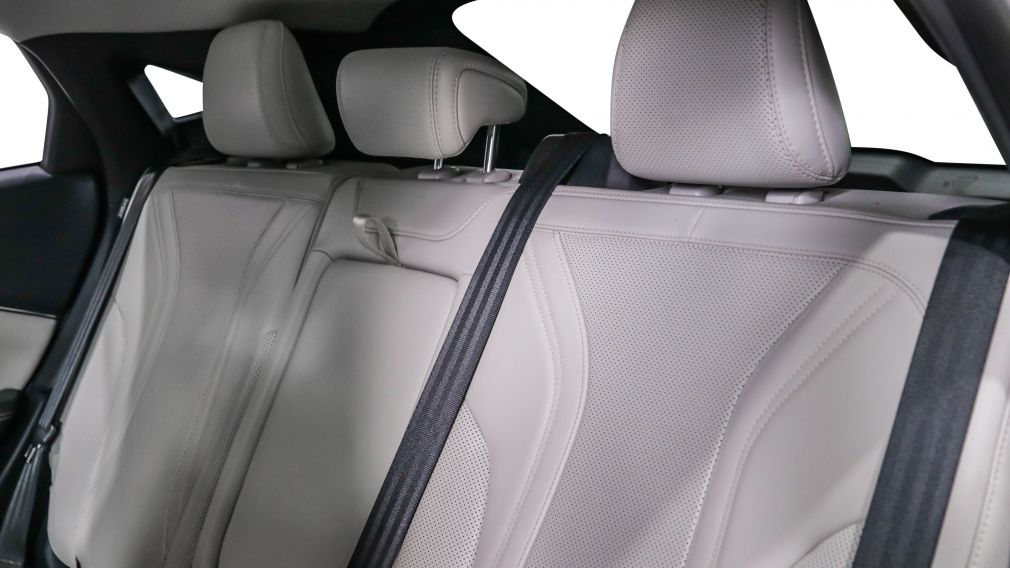 Ford Mustang Mach-E Premium 2021 d&rsquo;occasion à vendre - 17