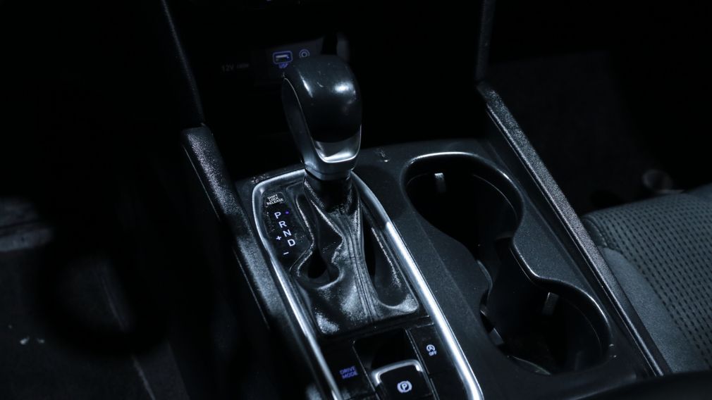 Hyundai Santa Fe Essential 2020 d&rsquo;occasion à vendre - 16