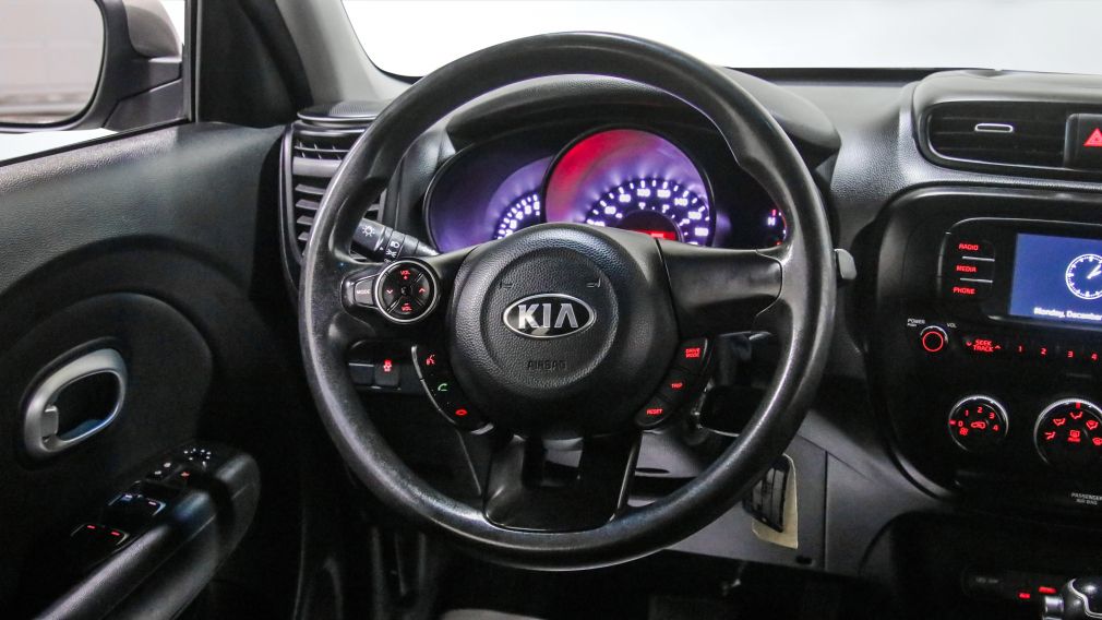 Kia Soul LX 2018 d&rsquo;occasion à vendre - 13
