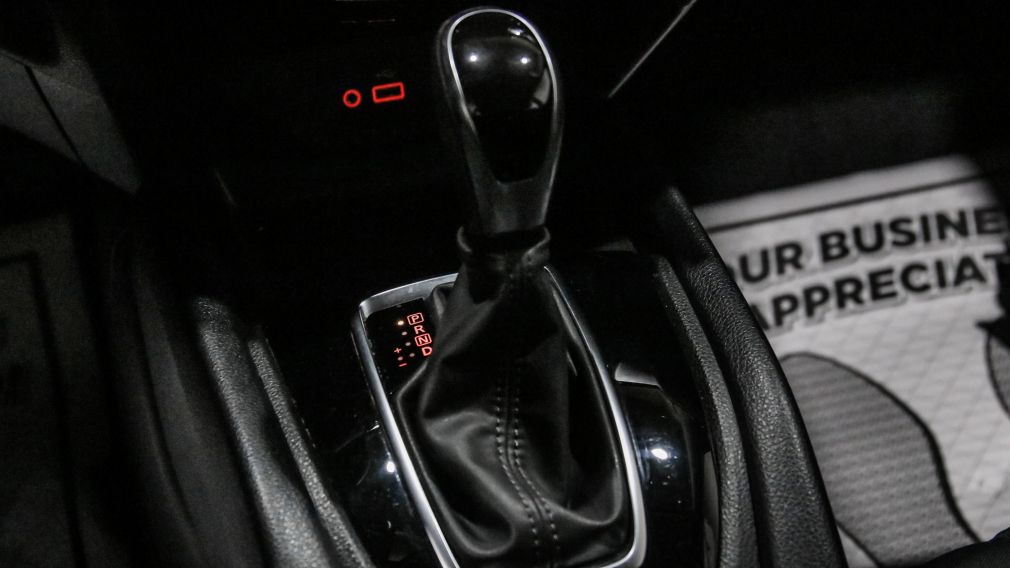 Nissan Qashqai S 2023 d&rsquo;occasion à vendre - 18