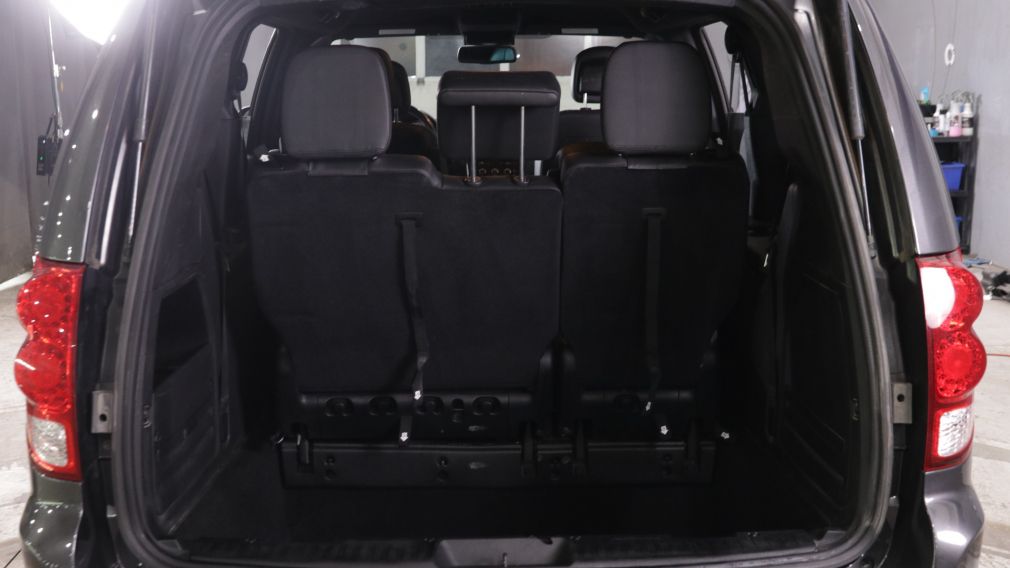 Dodge GR Caravan 35th Anniversary 2019 d&rsquo;occasion à vendre - 21