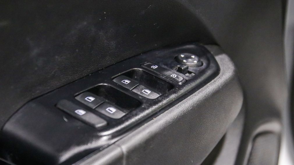 Hyundai Venue Preferred 2020 d&rsquo;occasion à vendre - 11