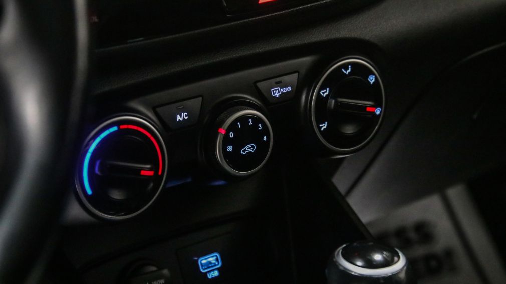 Hyundai Venue Preferred 2020 d&rsquo;occasion à vendre - 16