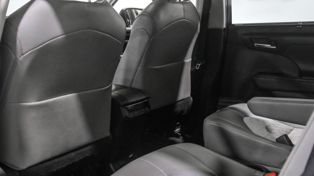 Toyota Highlander Hybrid XLE 2022 d&rsquo;occasion à vendre - 21