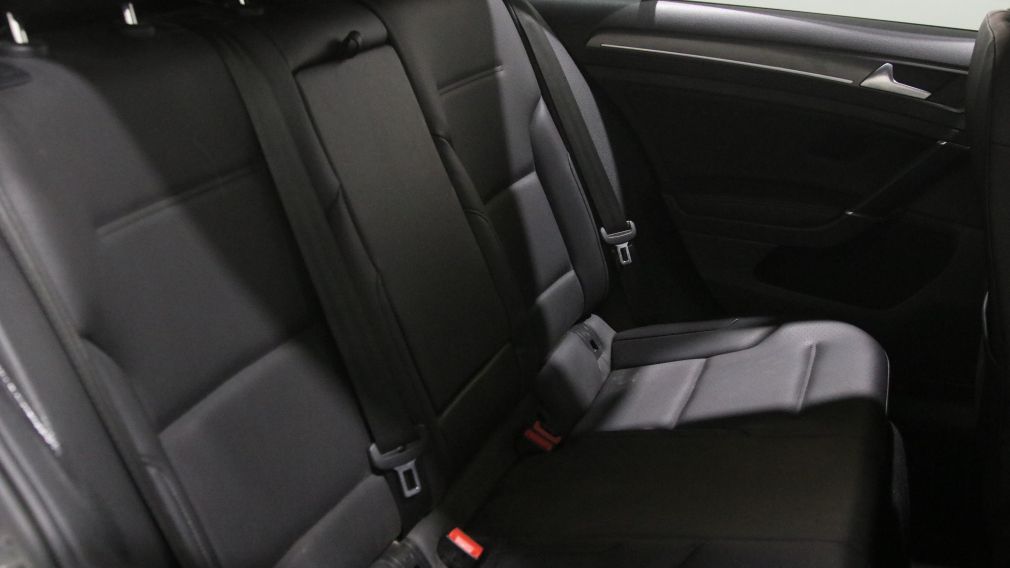 Volkswagen e-Golf Comfortline 2019 d&rsquo;occasion à vendre - 24