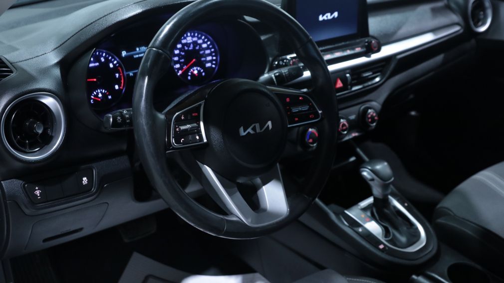 Kia Forte LX 2023 d&rsquo;occasion à vendre - 9