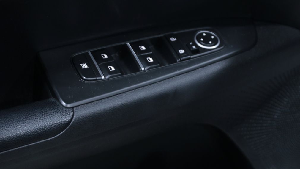 Kia Forte LX 2023 d&rsquo;occasion à vendre - 10