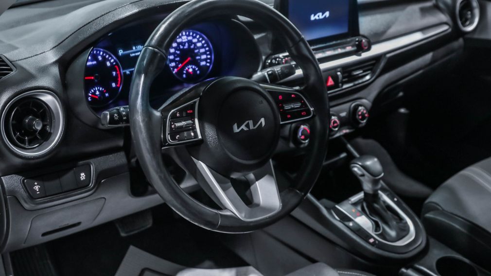 Kia Forte LX 2023 d&rsquo;occasion à vendre - 9