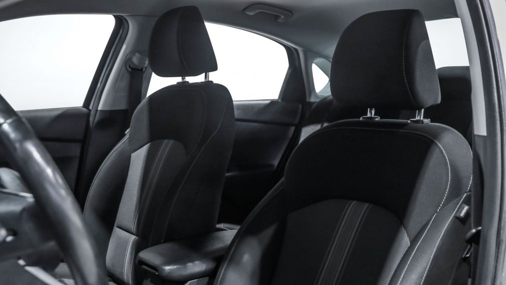 Kia Forte LX 2023 d&rsquo;occasion à vendre - 11