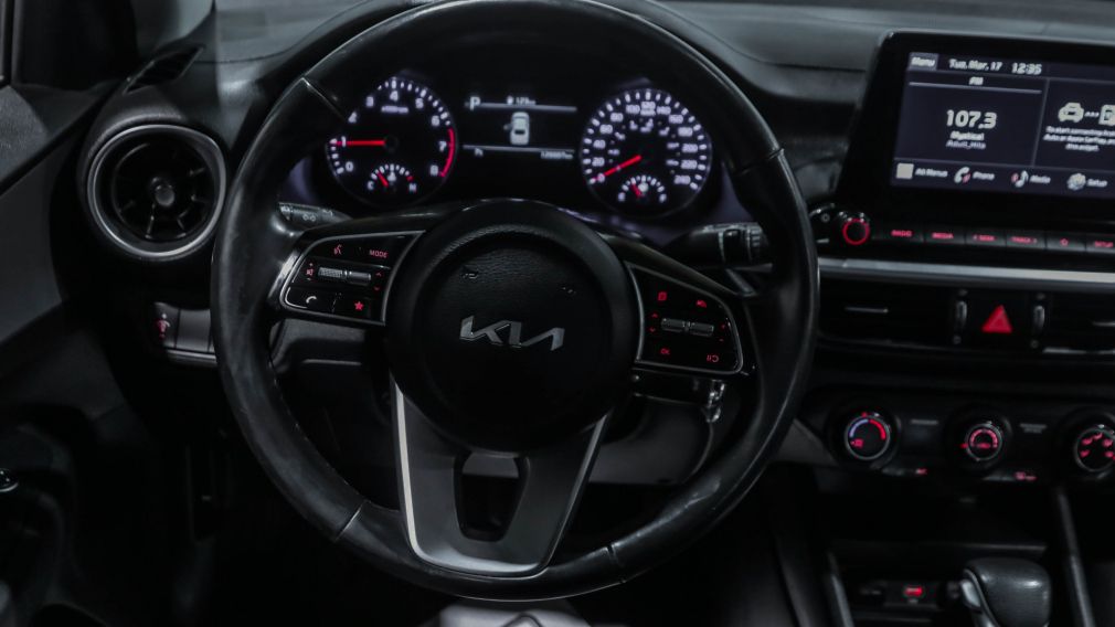 Kia Forte LX 2023 d&rsquo;occasion à vendre - 12