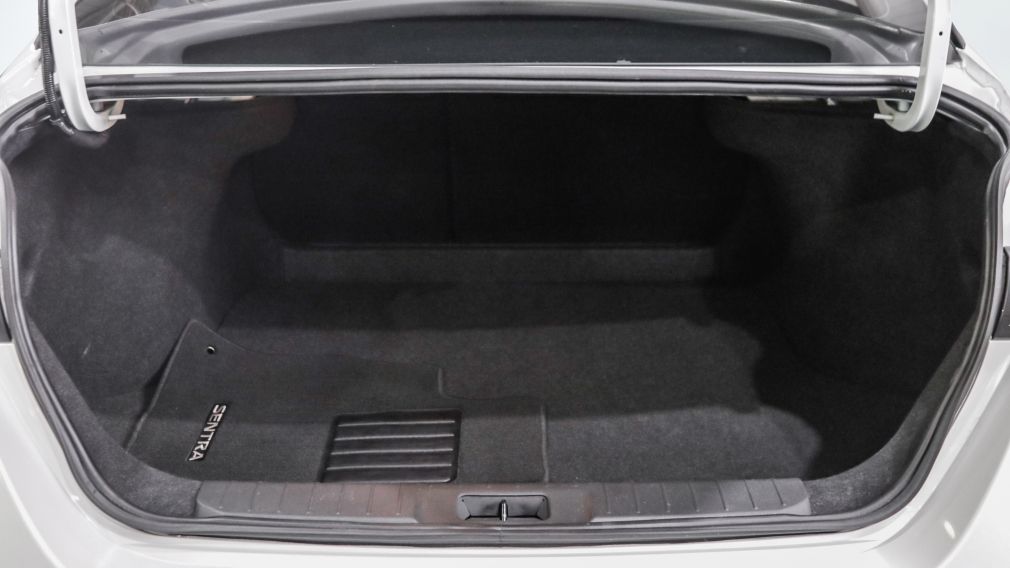 Nissan Sentra SV 2024 d&rsquo;occasion à vendre - 21