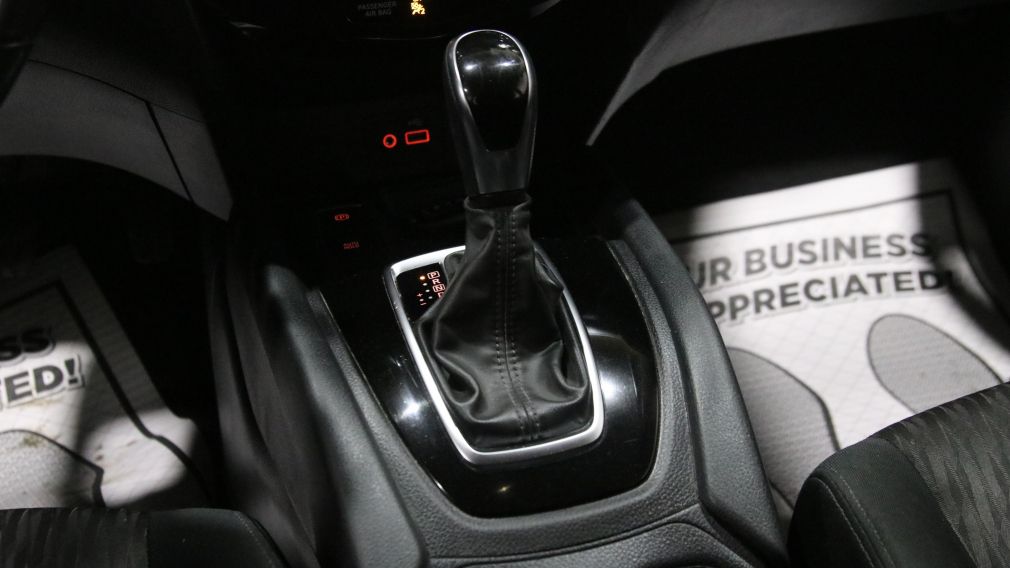 Nissan Rogue SV 2020 d&rsquo;occasion à vendre - 19