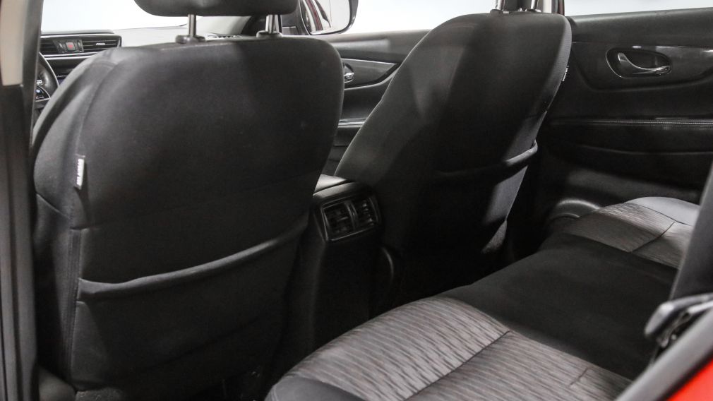 Nissan Rogue SV 2020 d&rsquo;occasion à vendre - 21