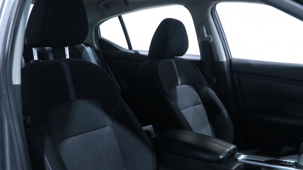 Nissan Sentra SV 2021 d&rsquo;occasion à vendre - 21