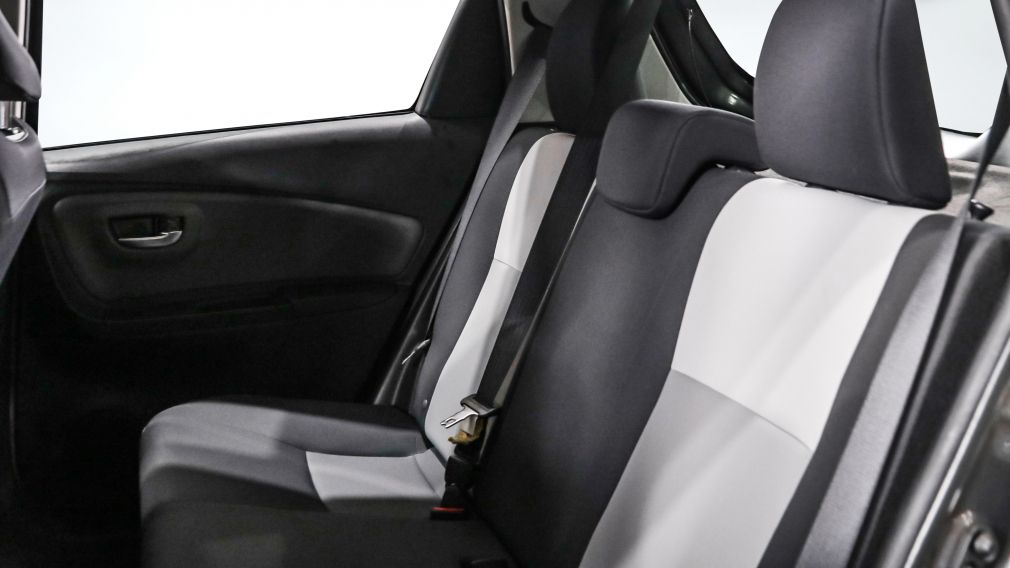 Toyota Yaris LE 2019 d&rsquo;occasion à vendre - 17