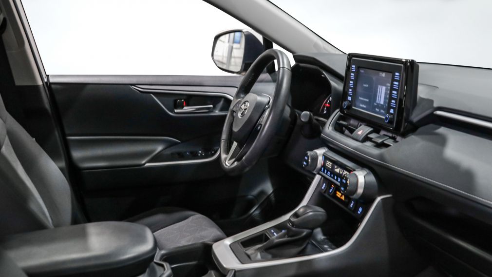 Toyota Rav 4 XLE 2021 d&rsquo;occasion à vendre - 24