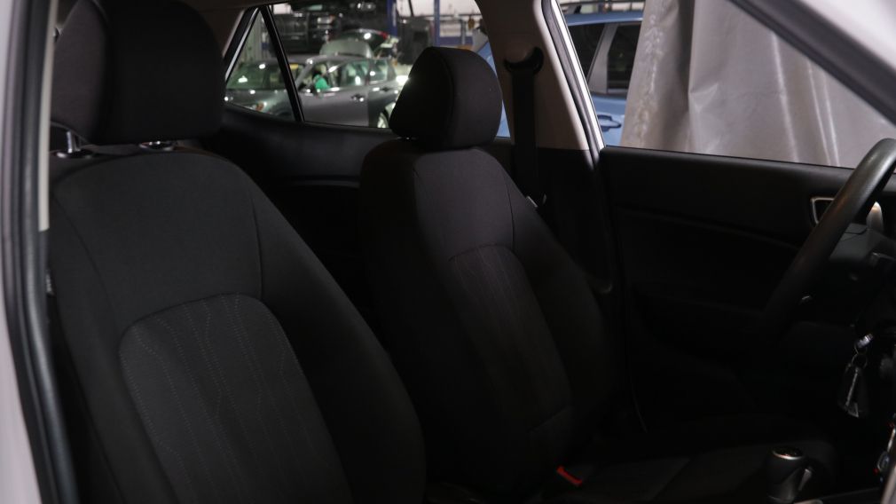 Hyundai Venue Essential 2021 d&rsquo;occasion à vendre - 22