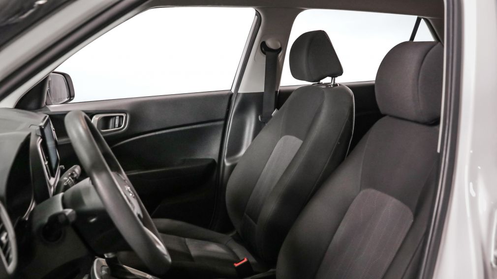 Hyundai Venue Essential 2021 d&rsquo;occasion à vendre - 7