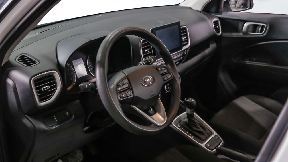 Hyundai Venue Essential 2021 d&rsquo;occasion à vendre - 8