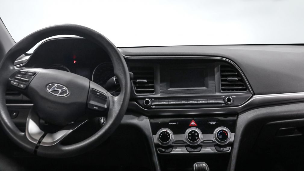 Hyundai Elantra Essential 2020 d&rsquo;occasion à vendre - 9