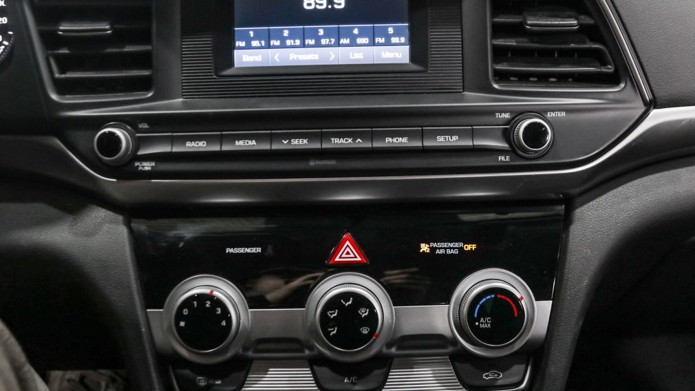 Hyundai Elantra Essential 2020 d&rsquo;occasion à vendre - 14