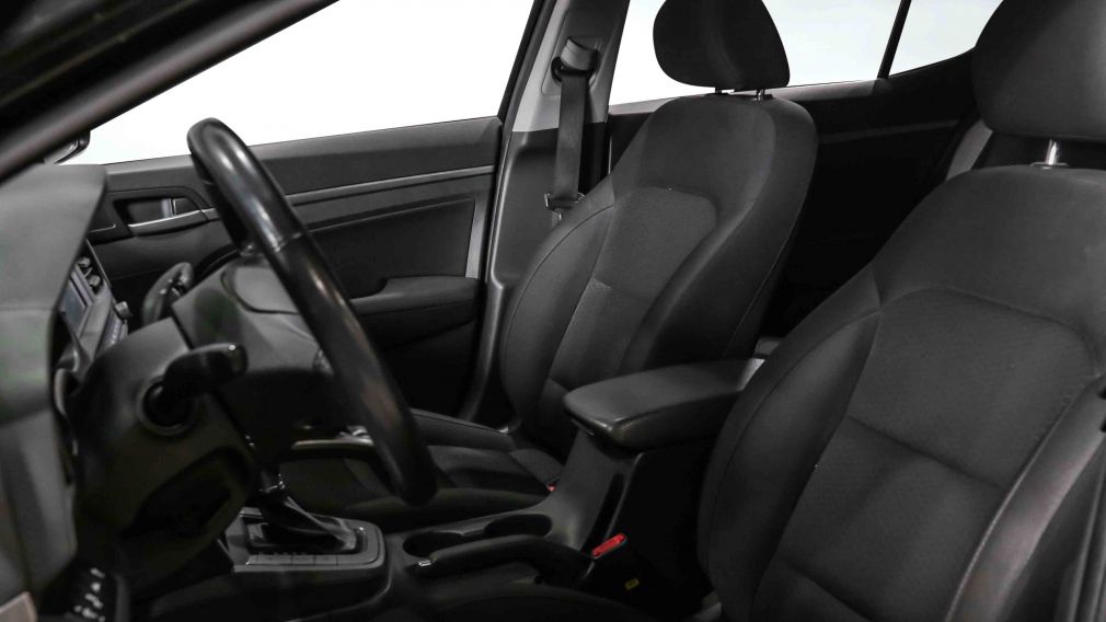 Hyundai Elantra Preferred 2019 d&rsquo;occasion à vendre - 8