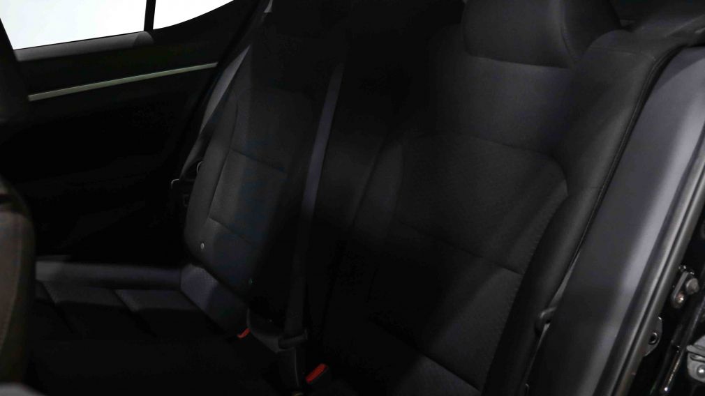 Hyundai Elantra Preferred 2019 d&rsquo;occasion à vendre - 20