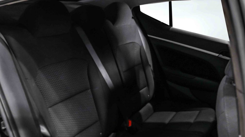 Hyundai Elantra Preferred 2019 d&rsquo;occasion à vendre - 22