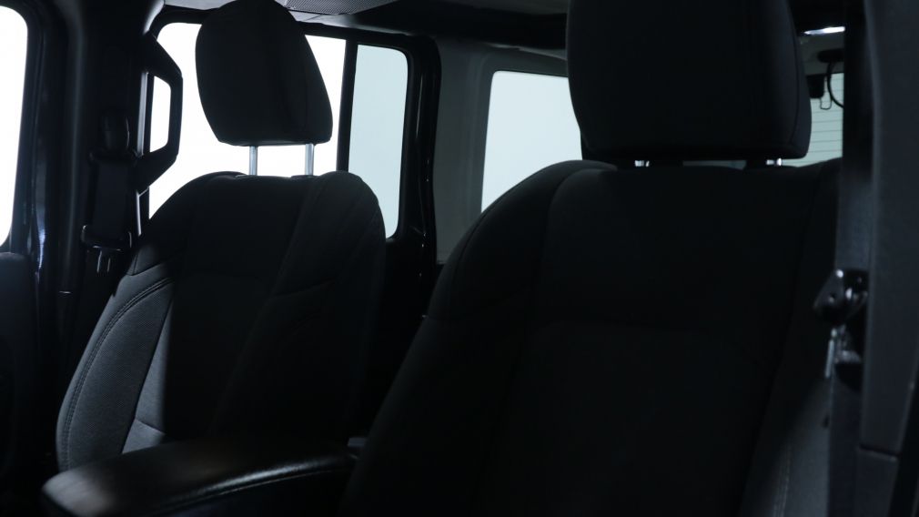 Jeep Wrangler Sport S 2023 d&rsquo;occasion à vendre - 11