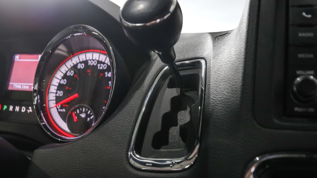 Dodge GR Caravan Premium Plus 2020 d&rsquo;occasion à vendre - 17