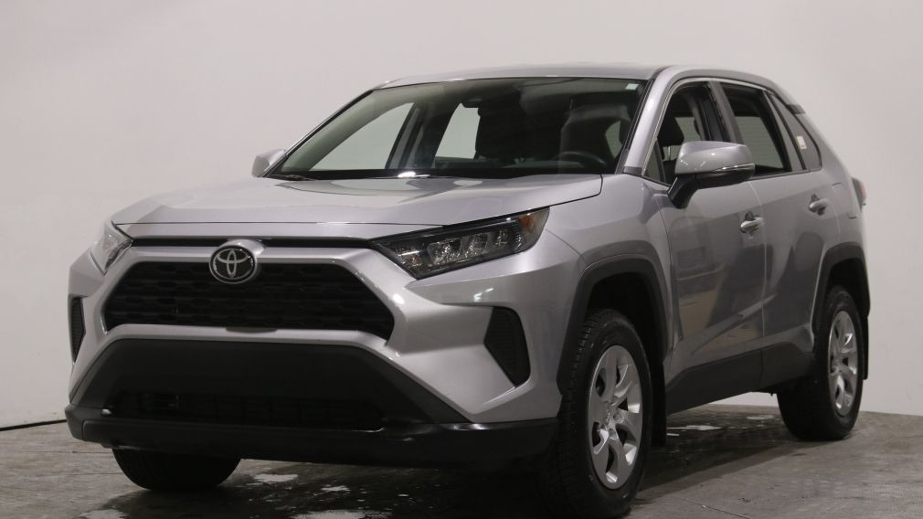 Toyota Rav 4 LE 2022 d&rsquo;occasion à vendre - 3