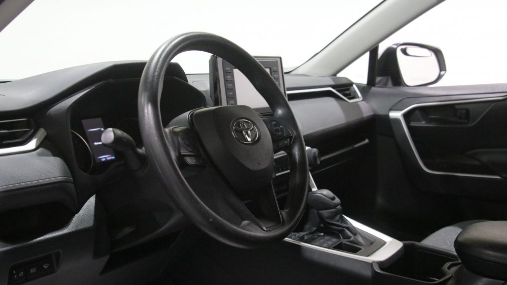 Toyota Rav 4 LE 2022 d&rsquo;occasion à vendre - 9
