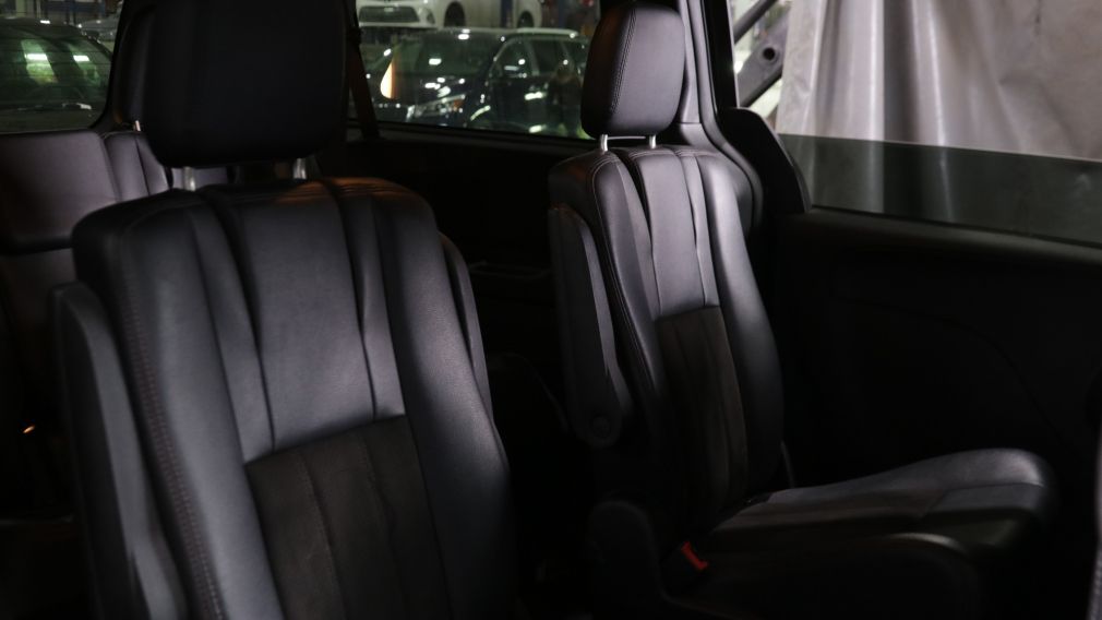 Dodge GR Caravan Premium Plus 2020 d&rsquo;occasion à vendre - 22