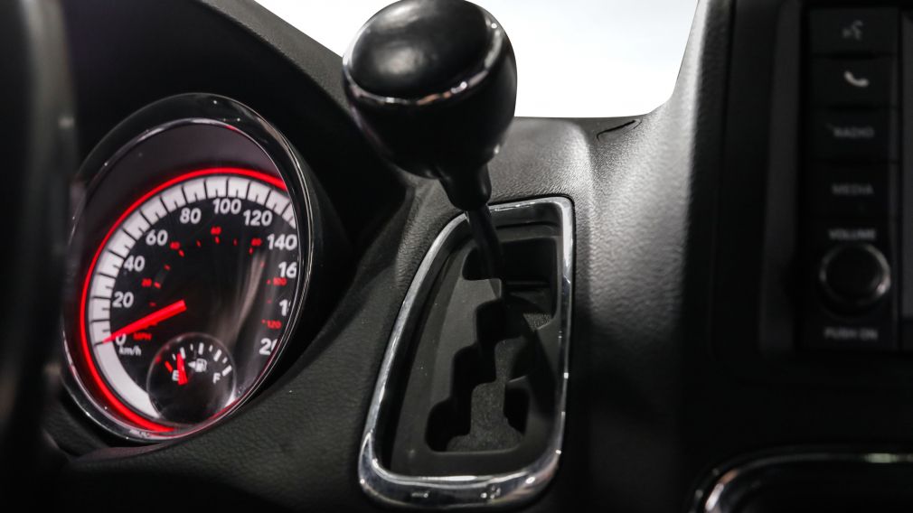 Dodge GR Caravan Premium Plus 2020 d&rsquo;occasion à vendre - 16