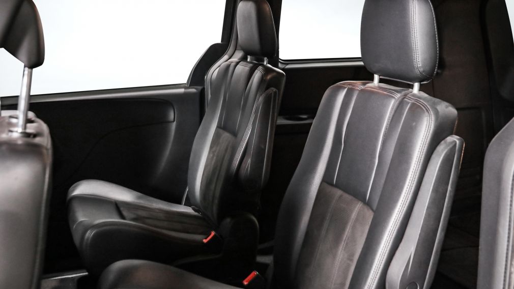 Dodge GR Caravan Premium Plus 2020 d&rsquo;occasion à vendre - 17
