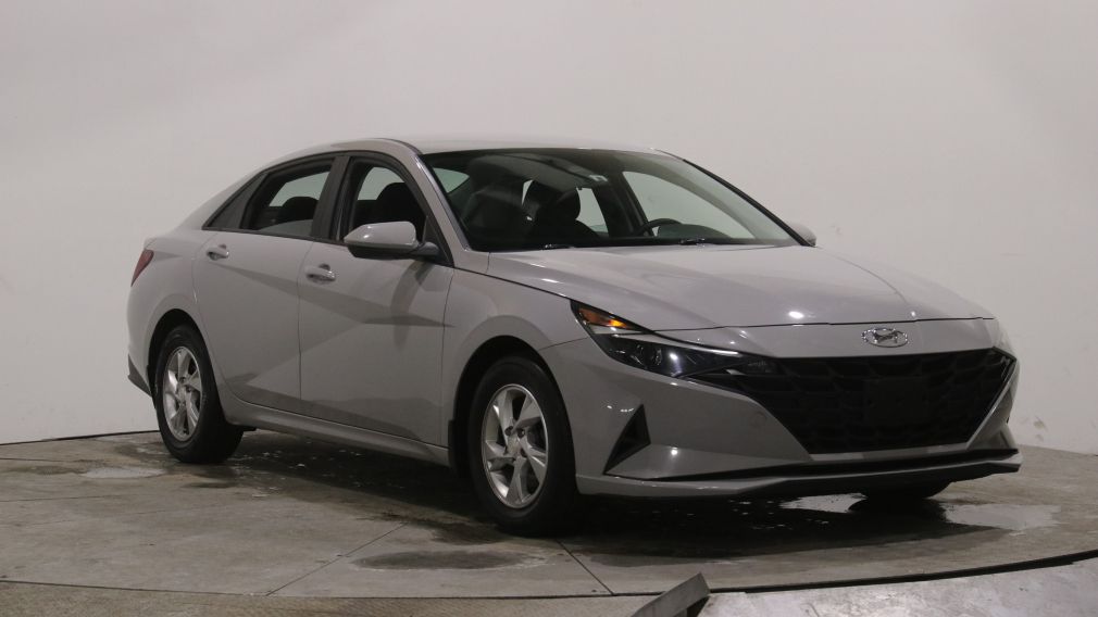 Hyundai Elantra Essential