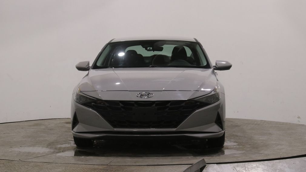 Hyundai Elantra Essential 2022 d&rsquo;occasion à vendre - 2