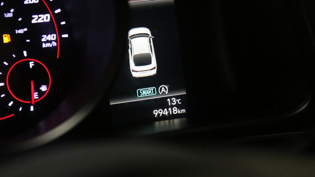 Hyundai Elantra Essential 2022 d&rsquo;occasion à vendre - 15