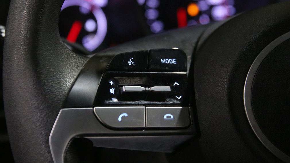 Hyundai Elantra Essential 2022 d&rsquo;occasion à vendre - 13