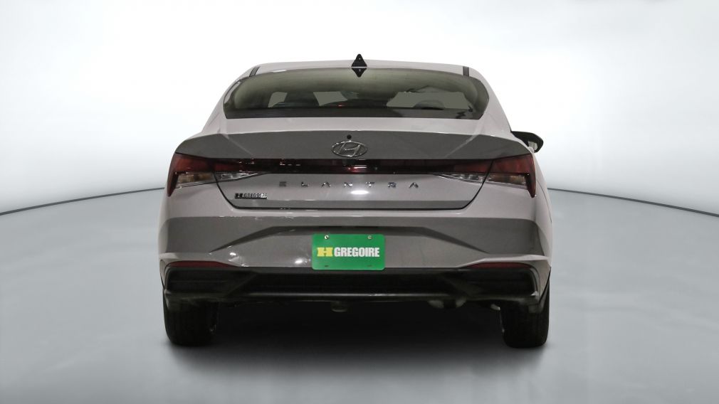 Hyundai Elantra Essential 2022 d&rsquo;occasion à vendre - 6