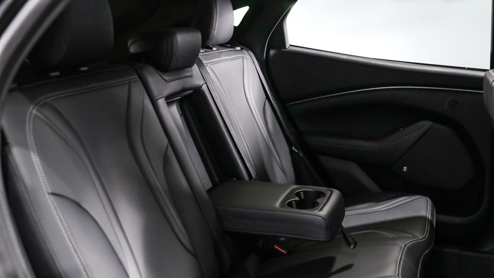 Ford Mustang Mach-E Premium 2021 d&rsquo;occasion à vendre - 23