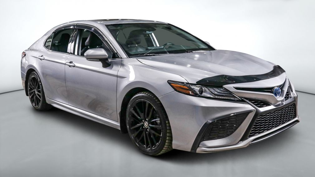 Toyota Camry Hybrid XSE