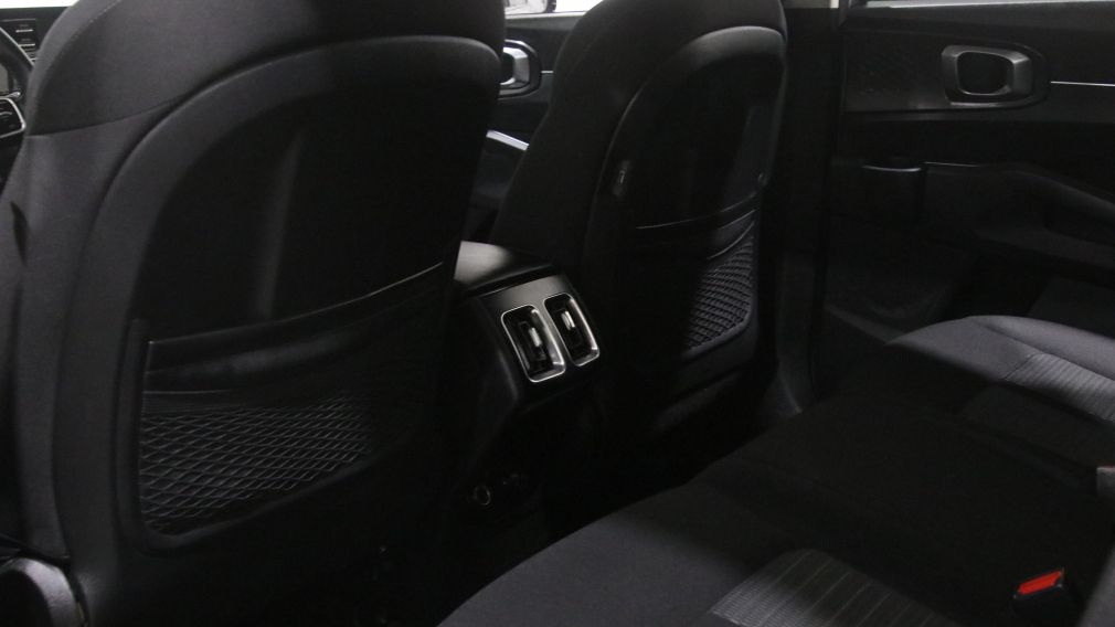 Kia Sorento LX+ 2022 d&rsquo;occasion à vendre - 21