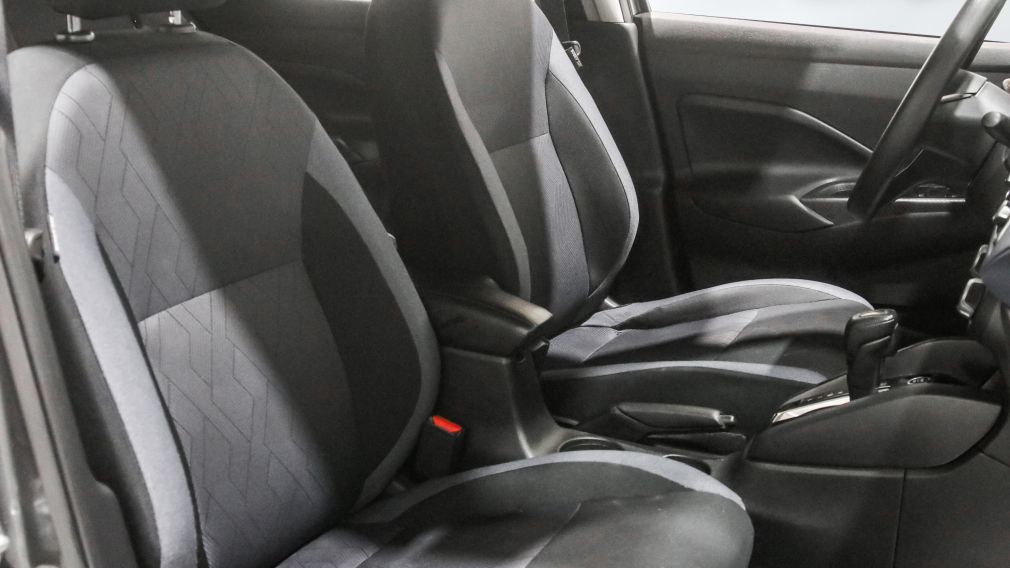 Nissan Versa SV 2023 d&rsquo;occasion à vendre - 23