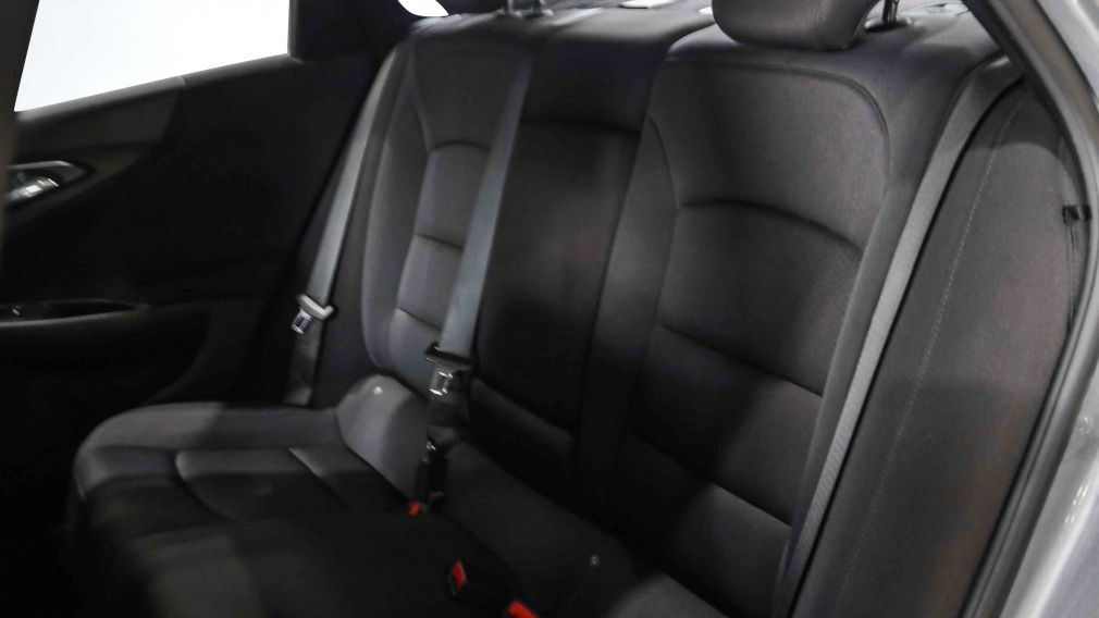 Chevrolet Malibu 1LT 2023 d&rsquo;occasion à vendre - 21